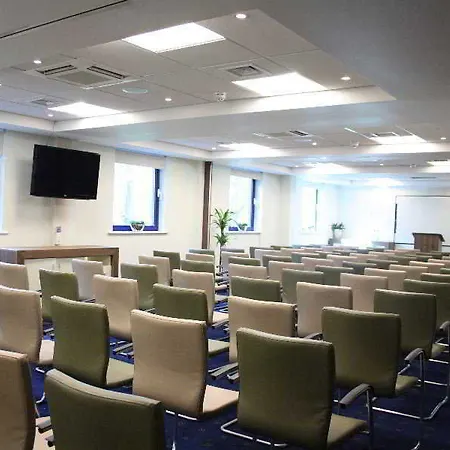 Holiday Inn Express London Stratford By Ihg 