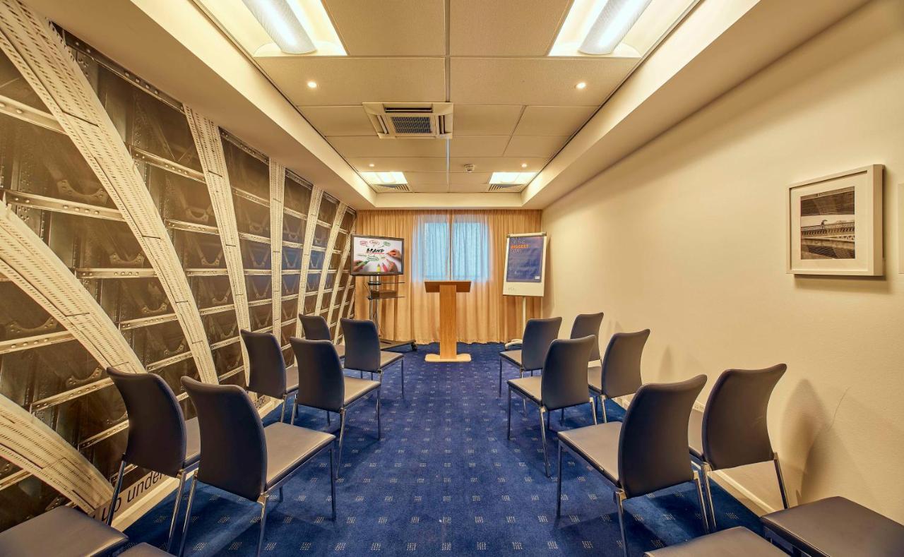 Express Stratford By Ihg 3* Londen