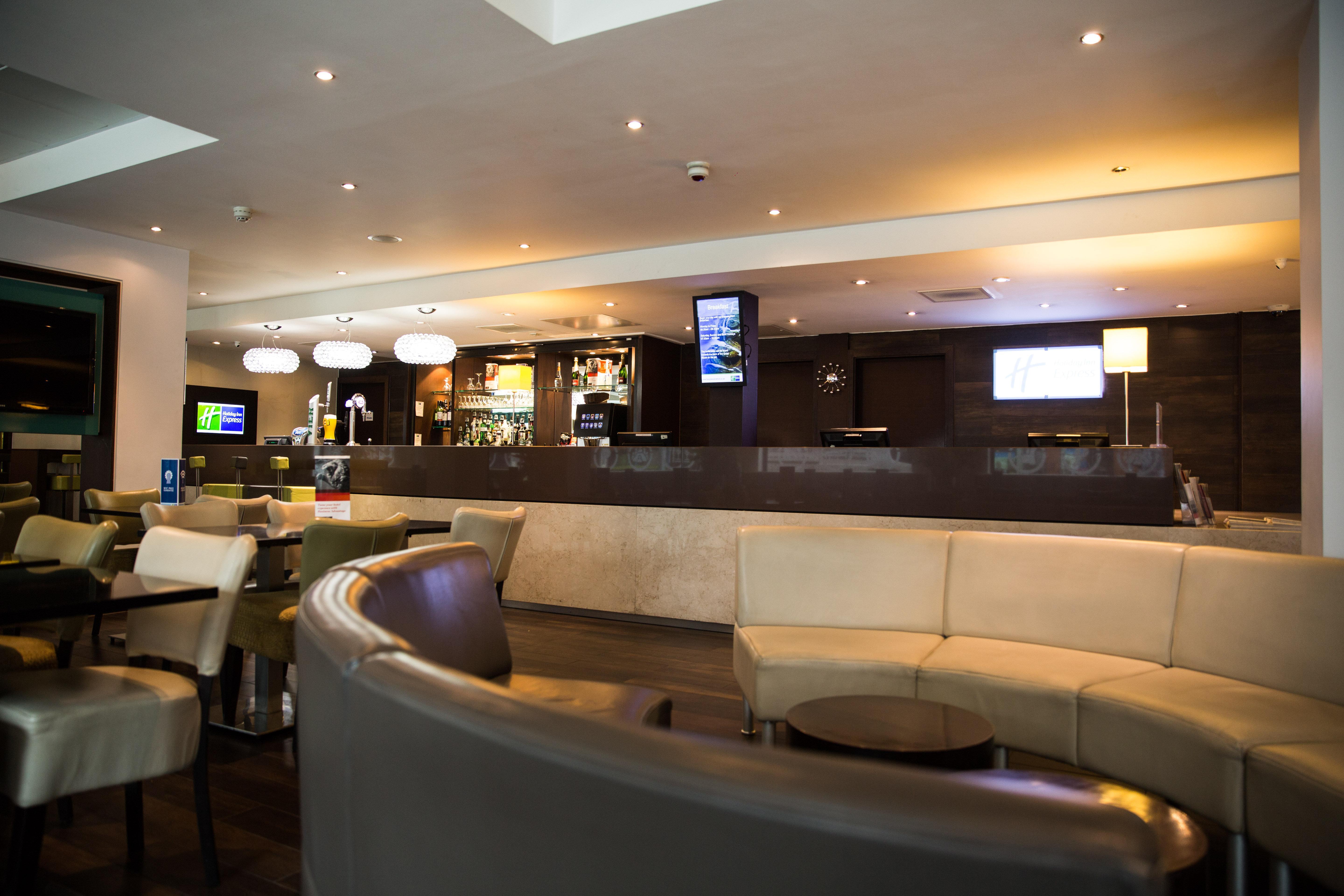 斯特拉福德假日快捷酒店（Hotel Holiday Express Stratford By Ihg）