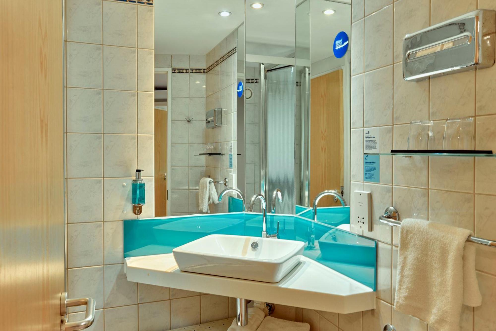 Express Stratford By Ihg